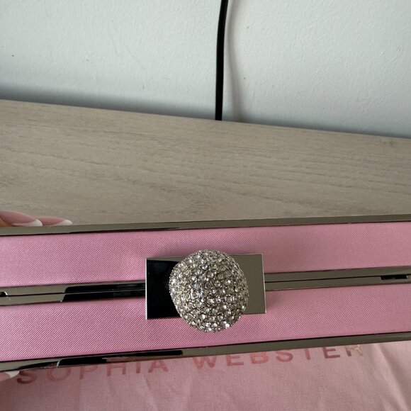 NWT Sophia Webster Clara Clutch Box Bag Pink Satin With Chain Strap - Picture 4 of 12